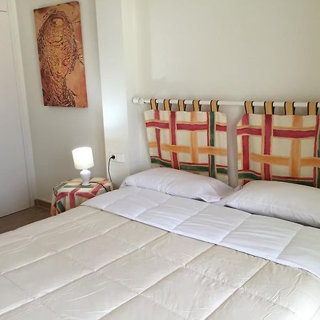 Apartamento Rosendo กาลาเฟลล์ ภายนอก รูปภาพ
