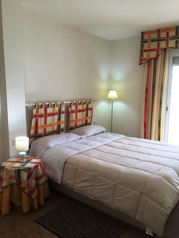 Apartamento Rosendo กาลาเฟลล์ ภายนอก รูปภาพ